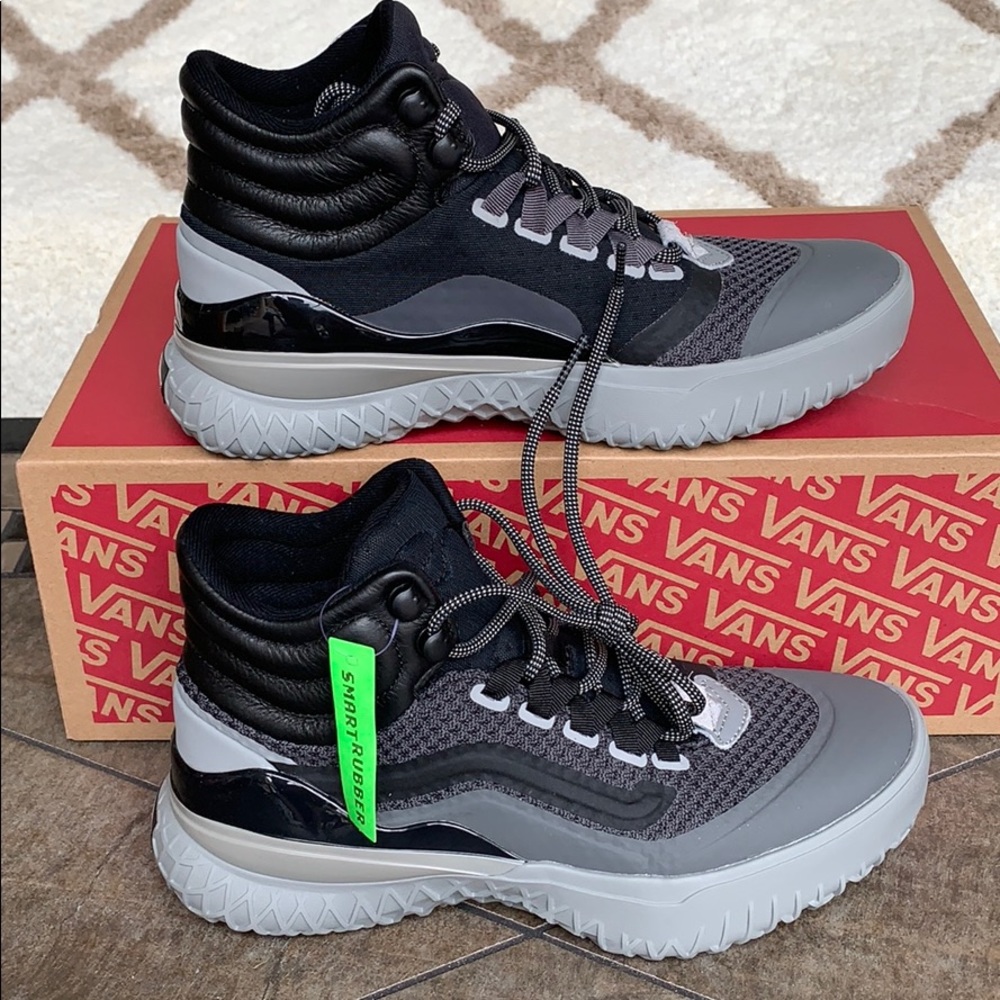 VANS CITY HI-RISE BLACK/DRIZZLE WMNS - Picture 2 of 16
